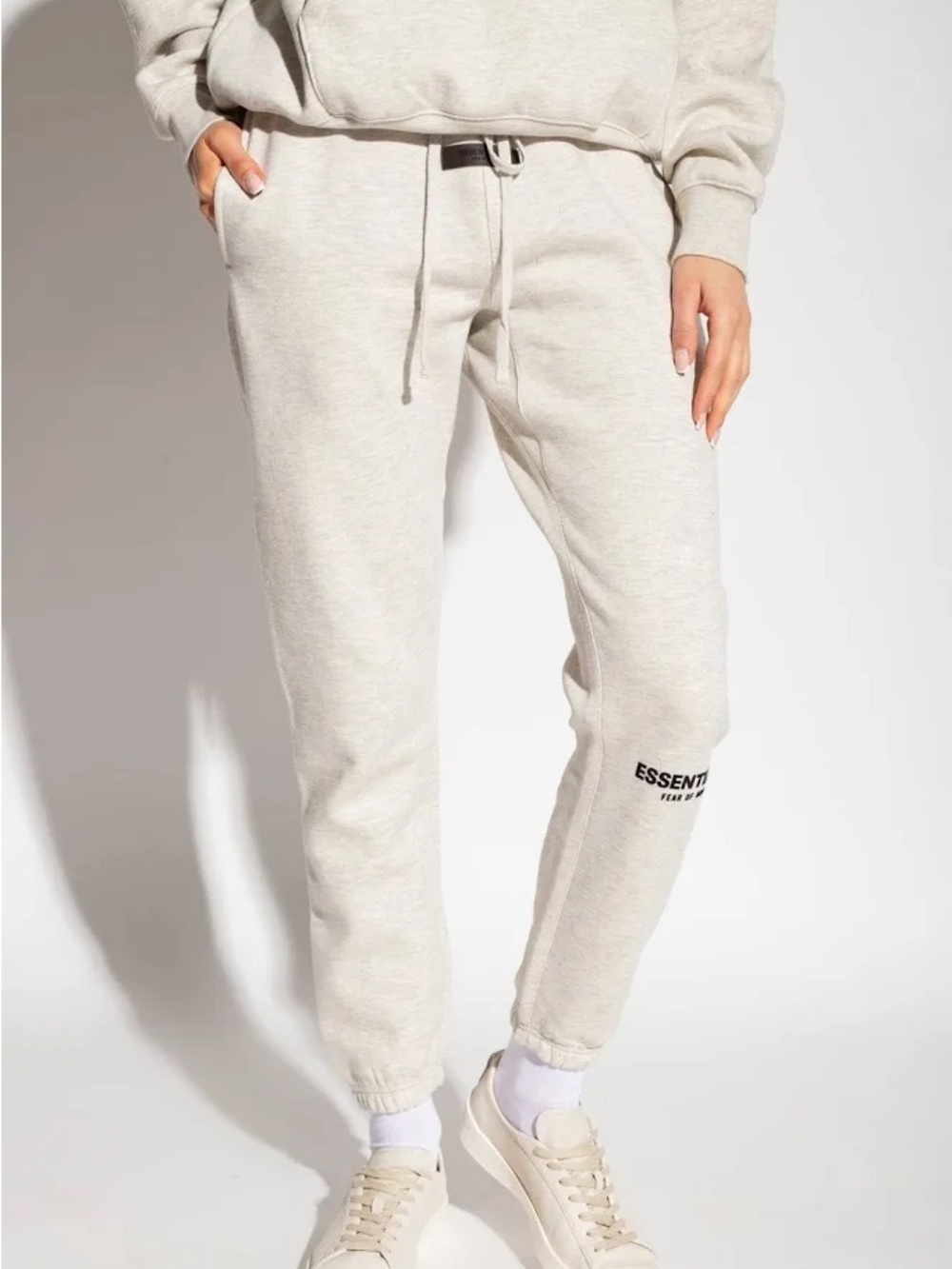 Fear of God Essentials Light Oatmeal Sweatpants  size XL